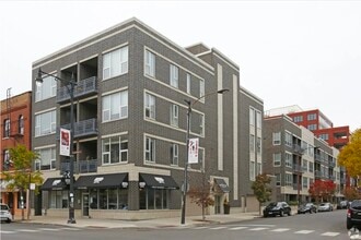 Building Photo - 22 N Aberdeen St
