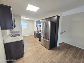 Building Photo - 9124 Kenlock Dr