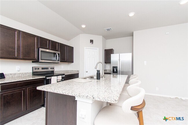 Foto del edificio - 1309 Prairie Clover Rd