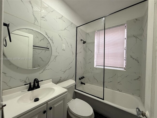 Photo - 1560 SW 5th St Apartment