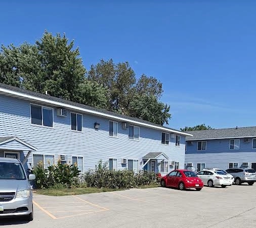 Building Photo - 220 Sugar Creek Ln