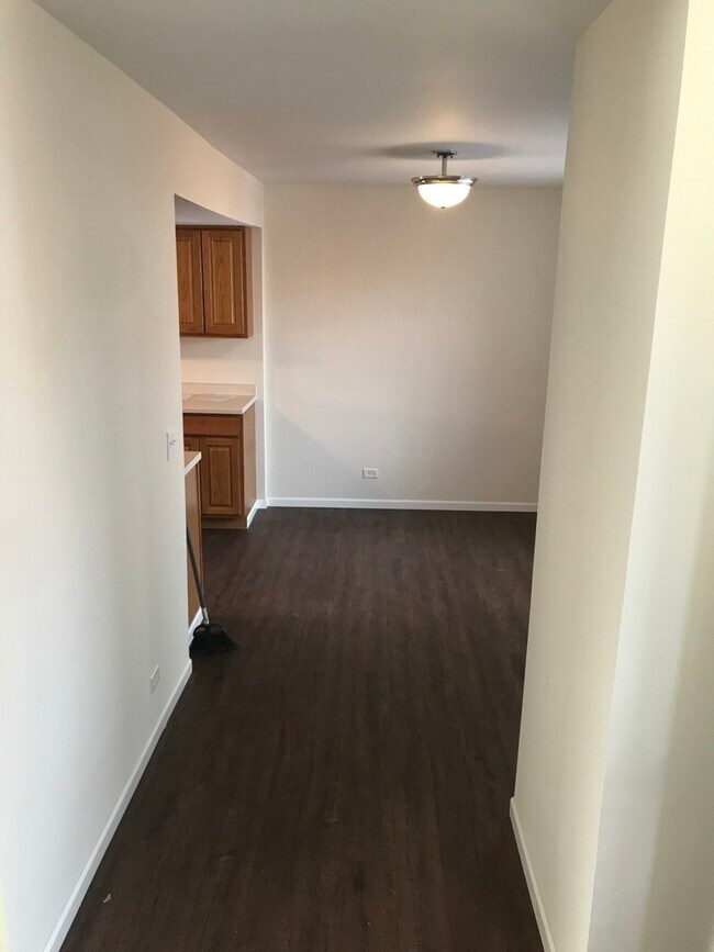 Foto del edificio - 517 Sundance Dr