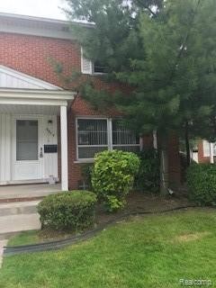 Primary Photo - 6874 Country Ln