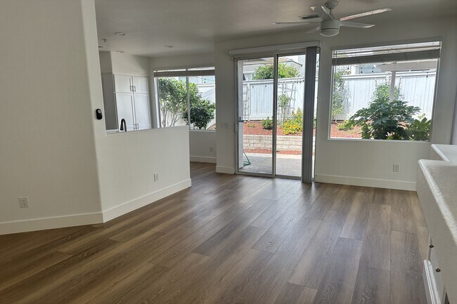 Building Photo - 1817 Calypso Dr