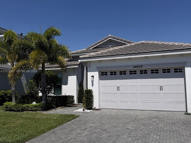 Building Photo - 14939 Goldspar Ct
