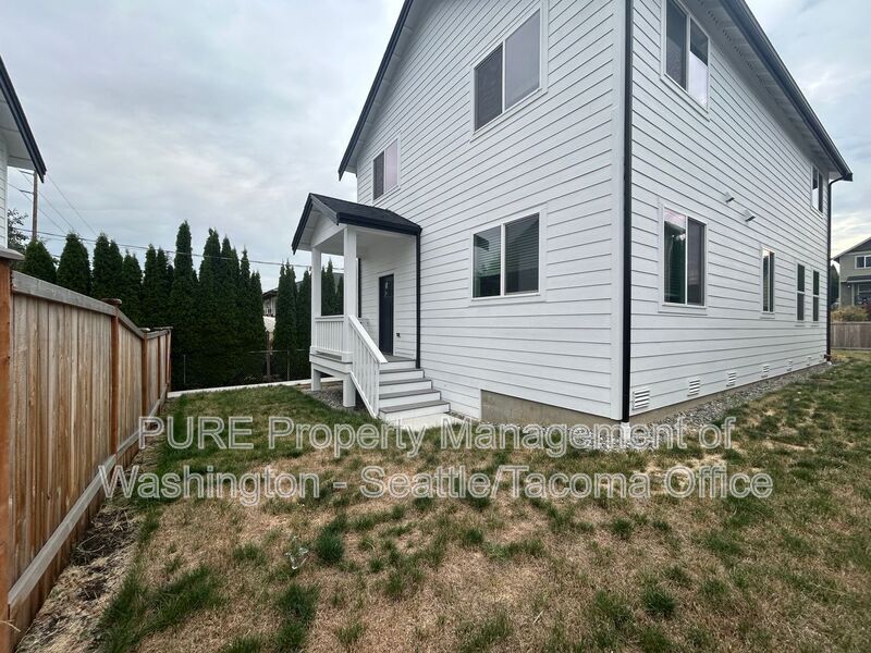 Foto del edificio - 3828 S Cushman Ave
