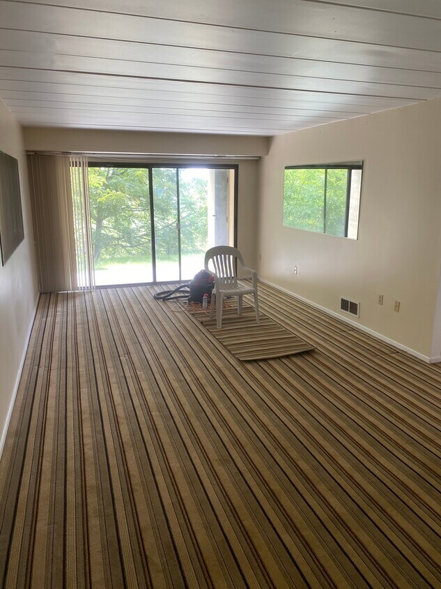 2034 Swallow Hill Rd Unit 310, Pittsburgh, PA 15220 Condo for Rent in