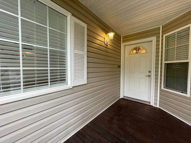 Foto del edificio - 2369 N Howell Rd