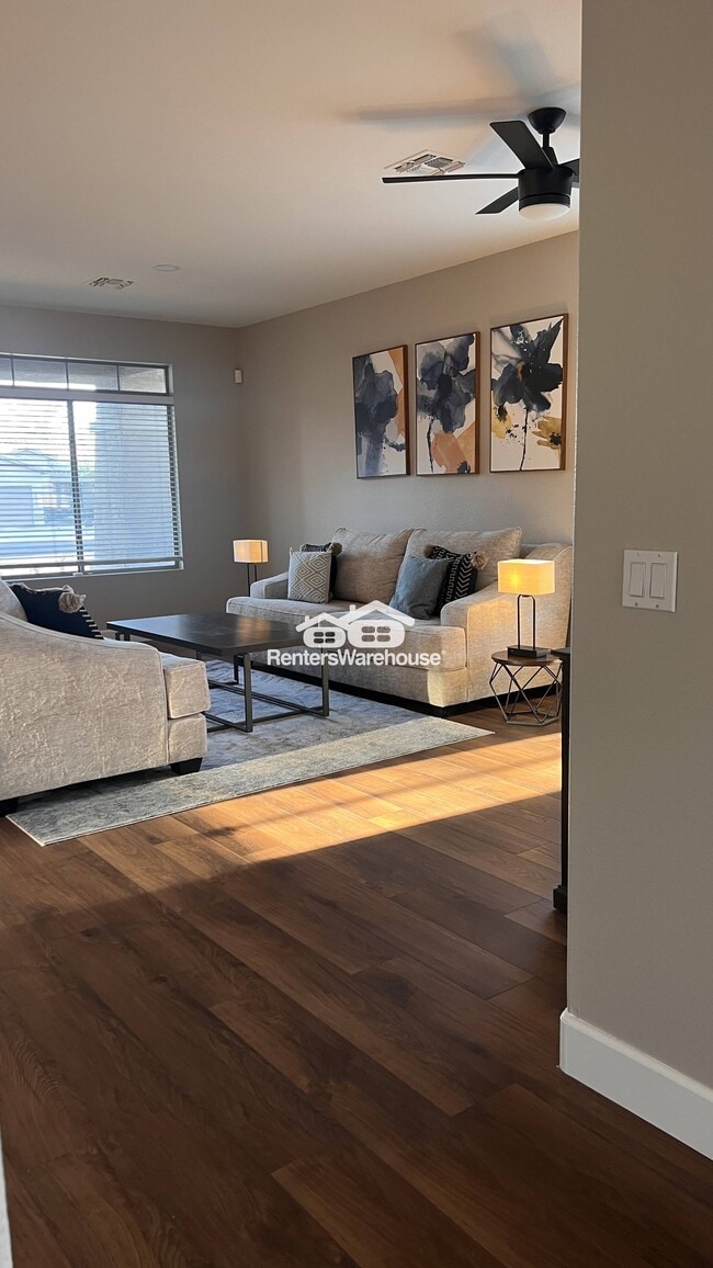 Foto del edificio - 18391 W Western Star Blvd