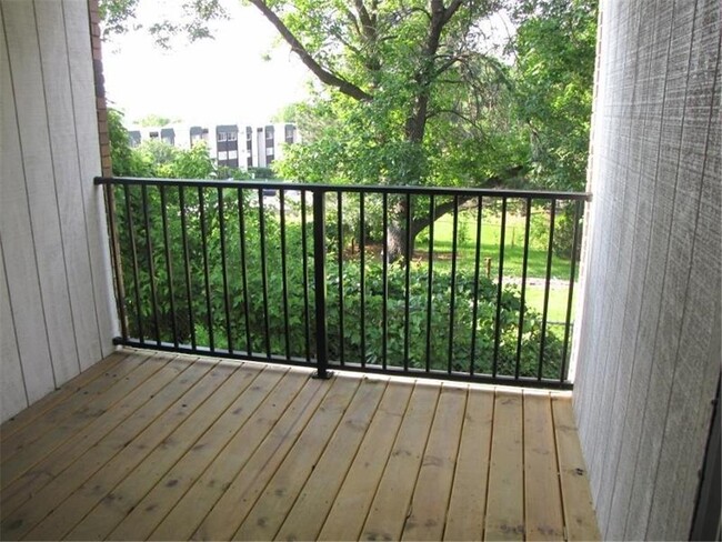 Foto del edificio - 12934 Nicollet Ave