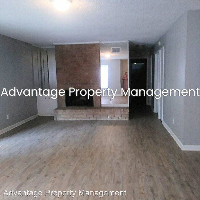 Building Photo - 3 br, 2 bath House - 3432 Adeline St.