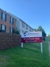 Building Photo - 4222 S Park Dr