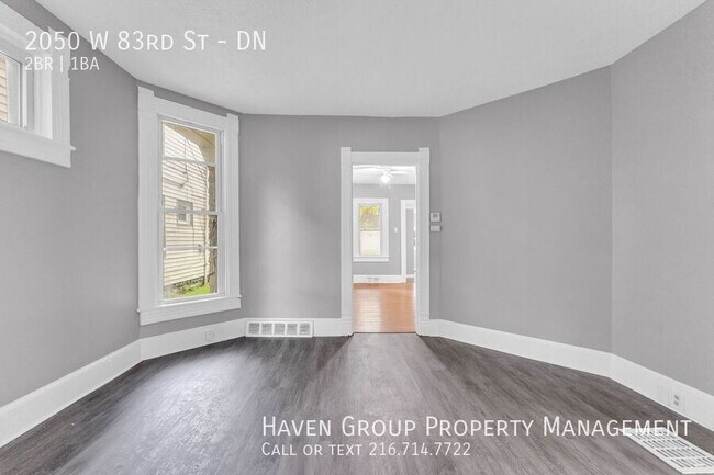 Foto del edificio - 2050 W 83rd St