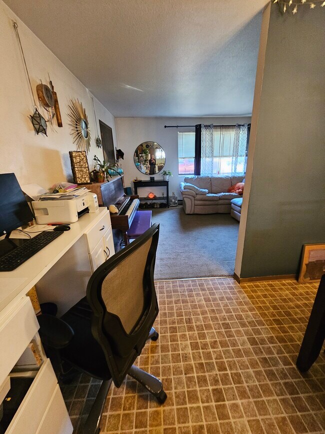 Foto del edificio - 1405 Pine Cone Rd