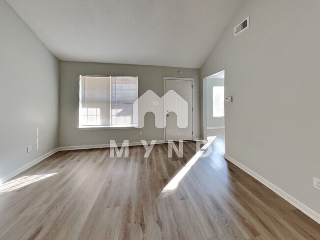Building Photo - 5849 Amaray Cv