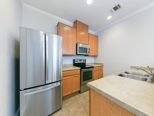 Building Photo - San Antonio, TX - House - $1,595.00 Availa...