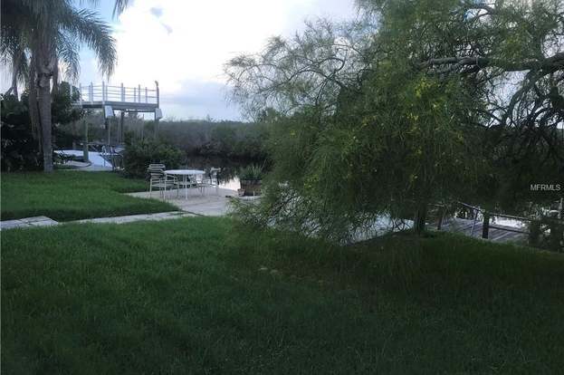 Foto del edificio - 12705 5th Isle