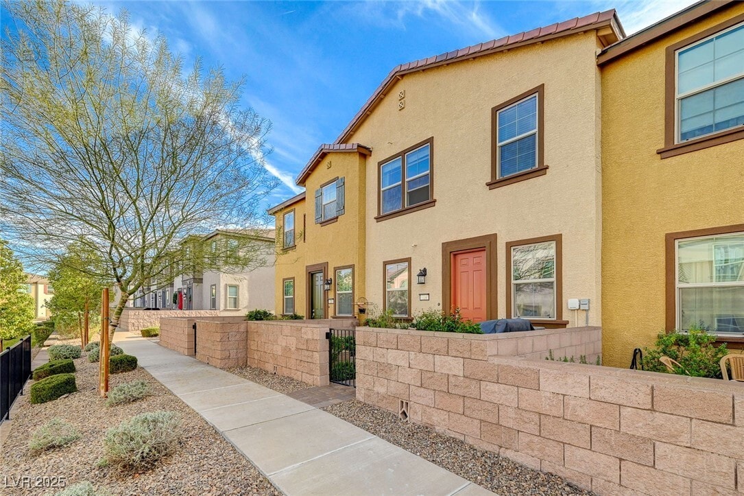 Foto principal - 724 Florence Isle Ave