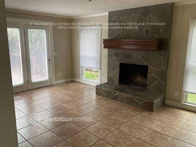 Building Photo - 10601 Bryony Ct