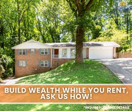 Building Photo - 4477 Glenhaven Dr
