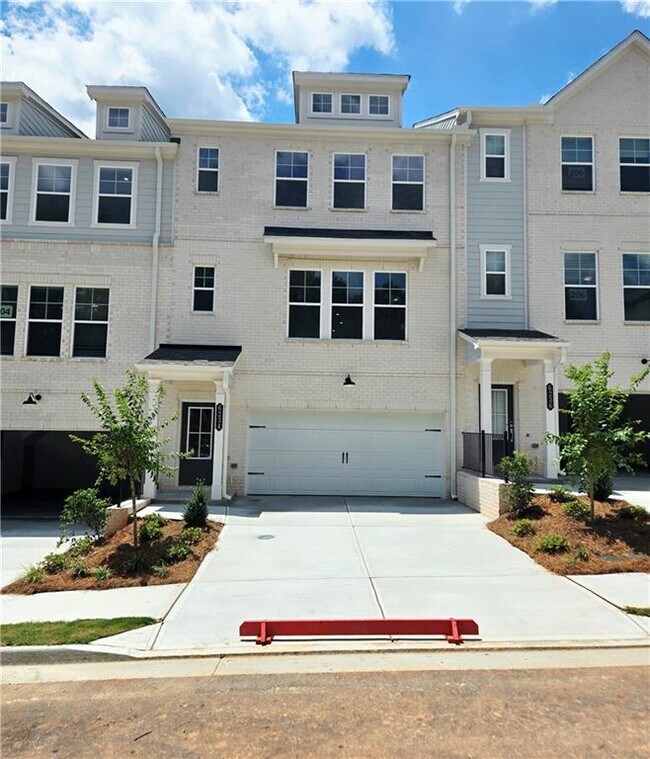 Foto del edificio - 6234 Kenbrook Dr