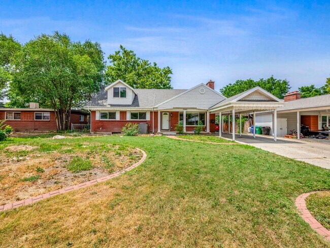 Foto del edificio - 3340 S Terrace View Dr