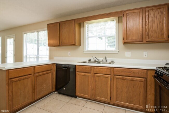 Building Photo - 4549 Aladdin Ct