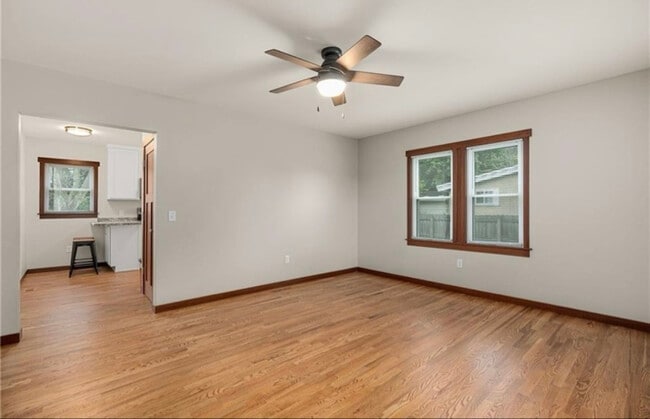 Building Photo - 2108 Brackett Ave