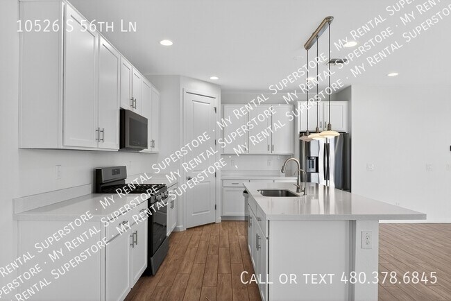 Foto del edificio - 10526 S 56th Ln