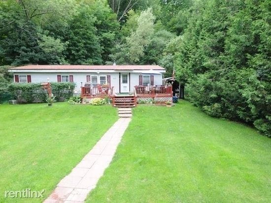 Primary Photo - 5 br, 2 bath House - 2323 Holman City Rd