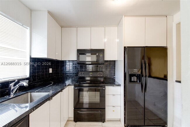 Foto del edificio - 5160 SW 40th Ave