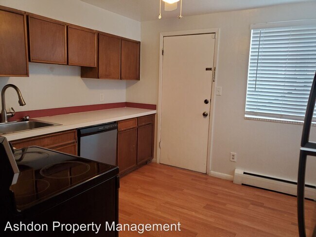 Foto del edificio - 8337 S Reed St
