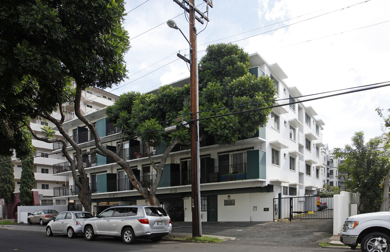 Primary Photo - Makiki Courtyard Apartments