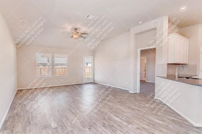 Foto del edificio - 4 br, 2 bath House - 17200 Lathrop Ave