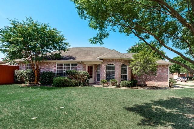 Foto principal - 2323 Brookview Dr