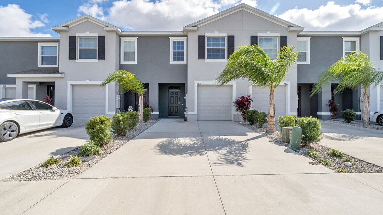 3/2.5 Odessa Townhome Townhome Rentals in Odessa FL