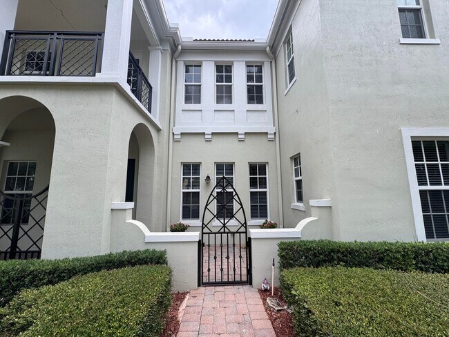 Foto del edificio - 8209 NW 8th Way