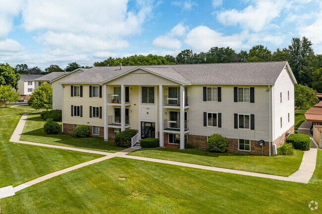 Apartamentos Quail Creek - Quail Creek Apartments