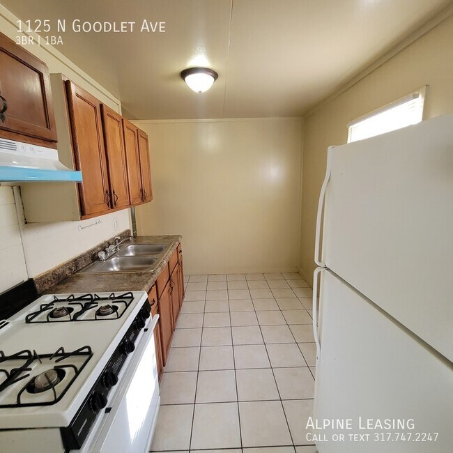 Foto del edificio - Near Westside 3BR/1BA House for LEASE!