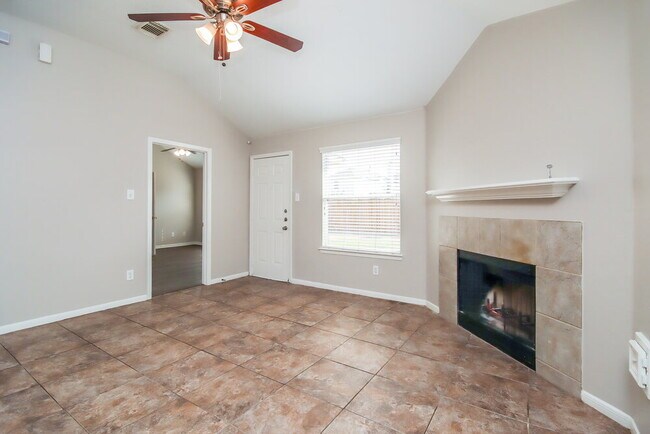 Building Photo - 21506 Lovis Way