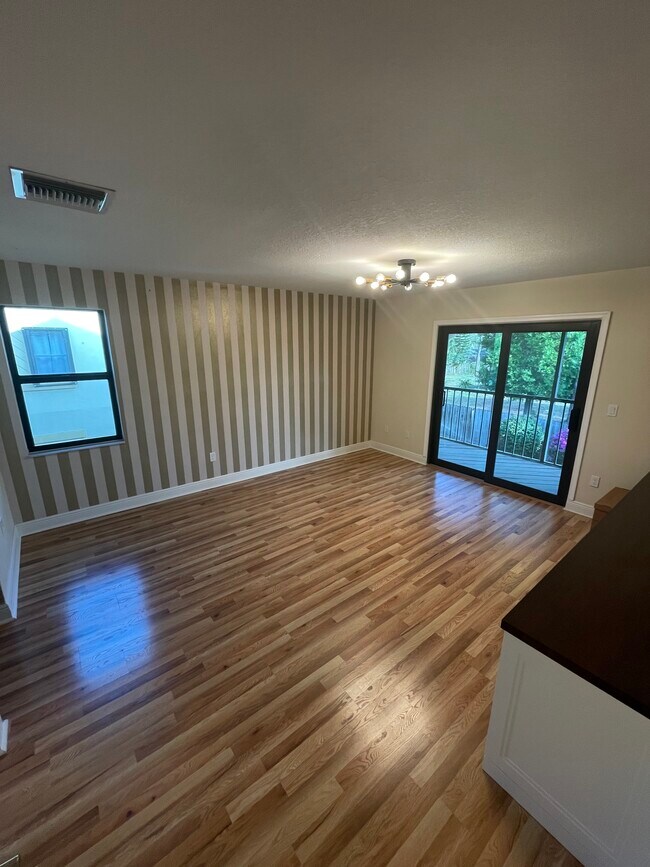 Foto del edificio - 13017 Northshire Trl