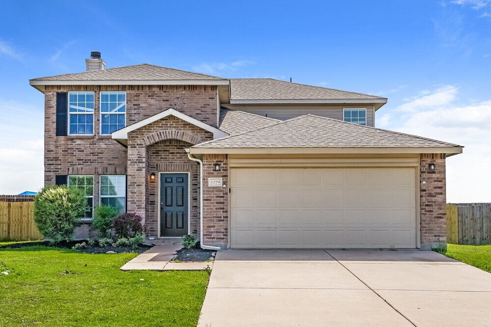 Foto principal - 1219 Krista Dr