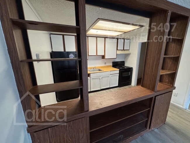 Foto del edificio - Crest Villas 1 Bedroom 1 Bathroom - Ask ab...