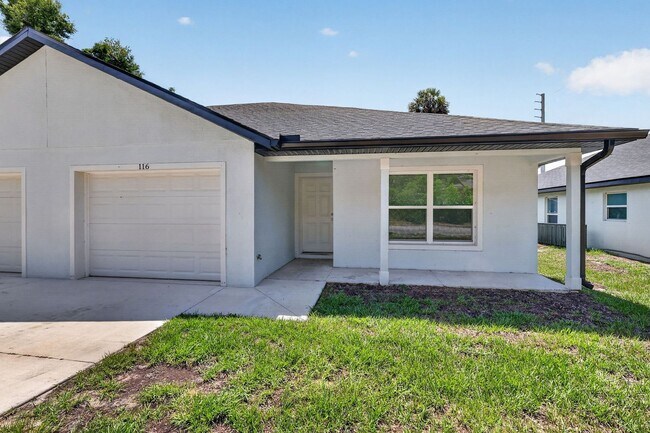 Foto del edificio - 116-118 DeWitt Ct