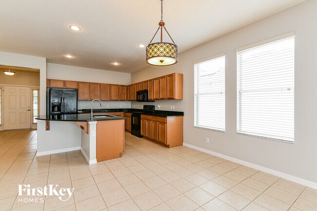 Building Photo - 2716 Barclay Ln