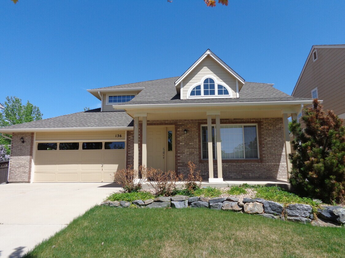 Primary Photo - 136 Prairie Falcon Parkway