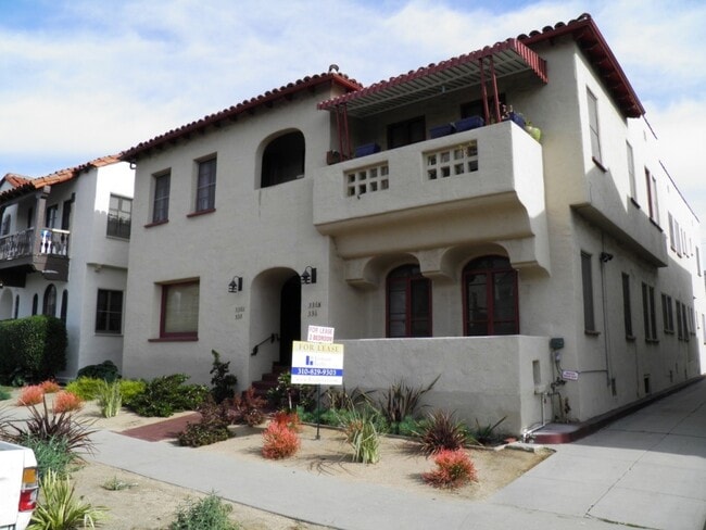 Building Photo - 336 N Ogden Dr