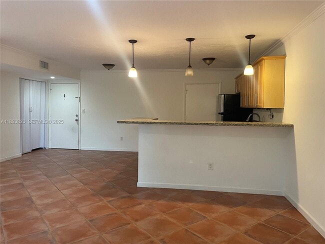 Building Photo - 7487 SW 82nd St