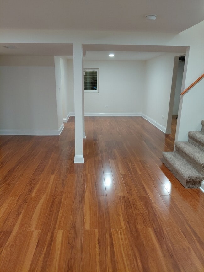 Building Photo - 1538 Coloma Ct N