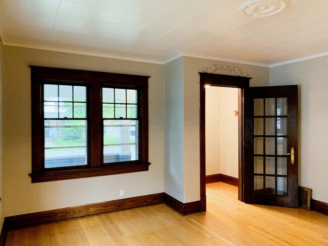 Foto del edificio - 1232 Porlier St